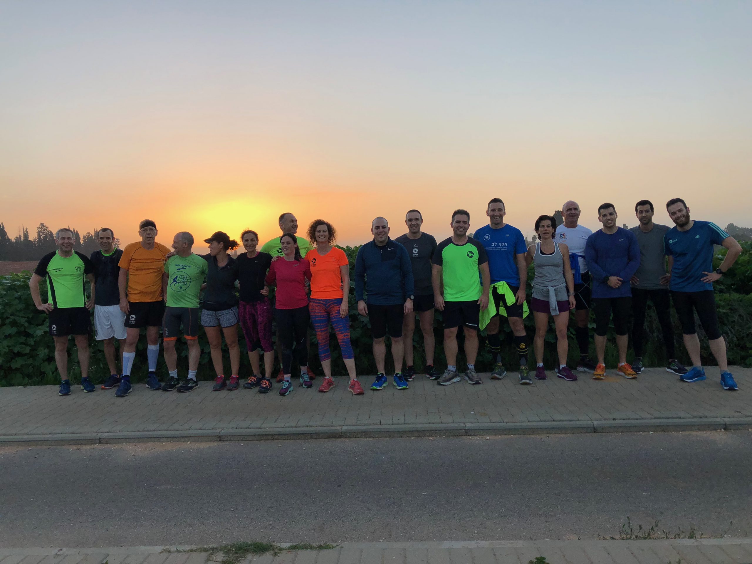 רצים עם אסף: קבוצת ריצה לגילאי 40 פלוס (מוקדם בבוקר - כפר / סבא)