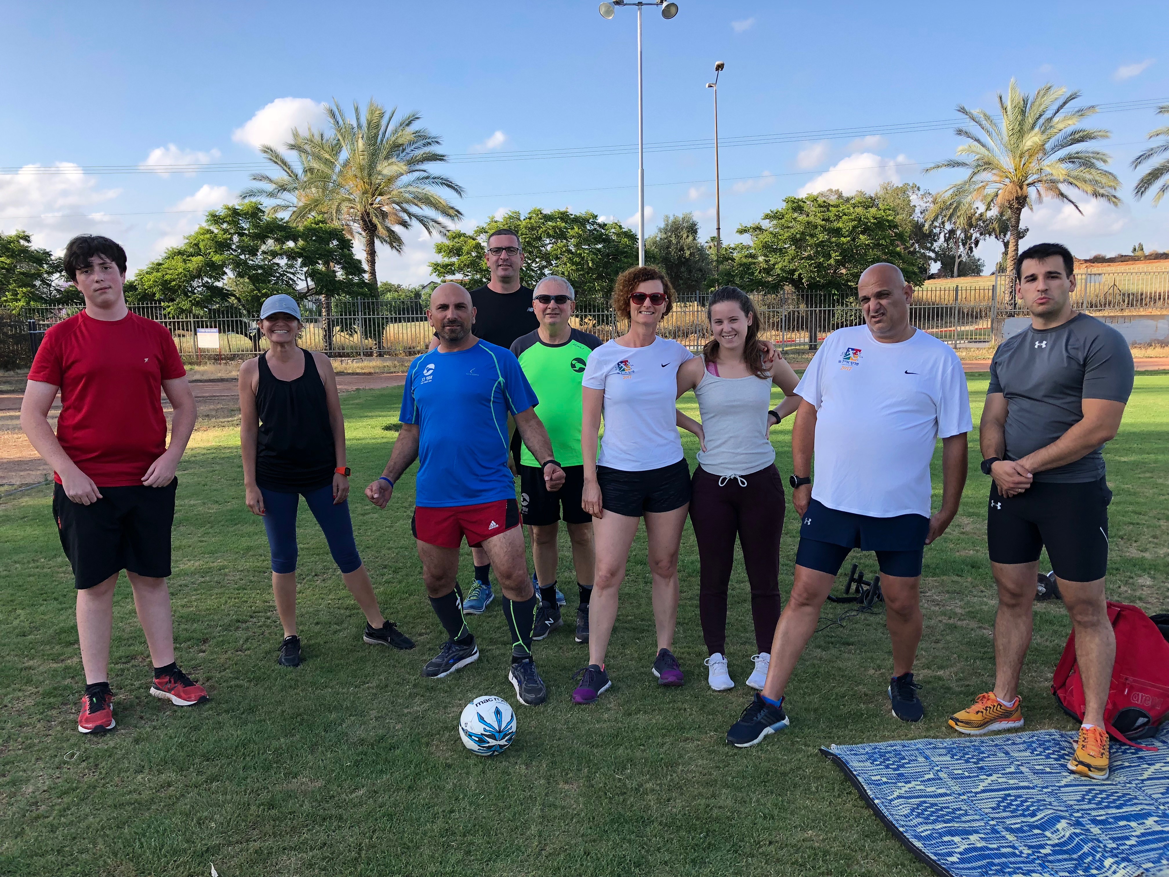 קבוצת הערב המקסימה - ד"ש ליואב ולחיים