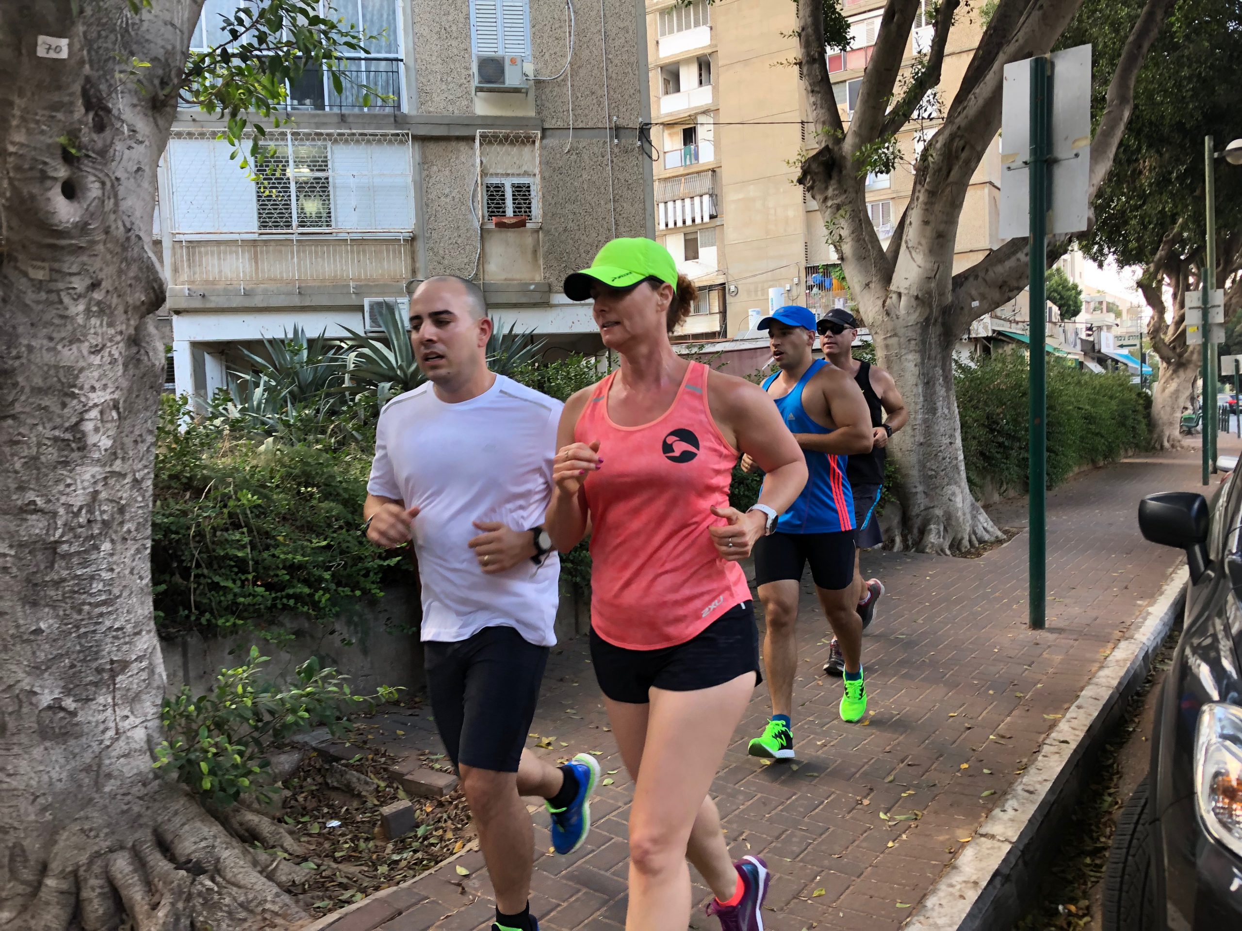 עד אז: רצים בכפר - סבא: עם אסף לב, ברור: "רצים עם אסף"