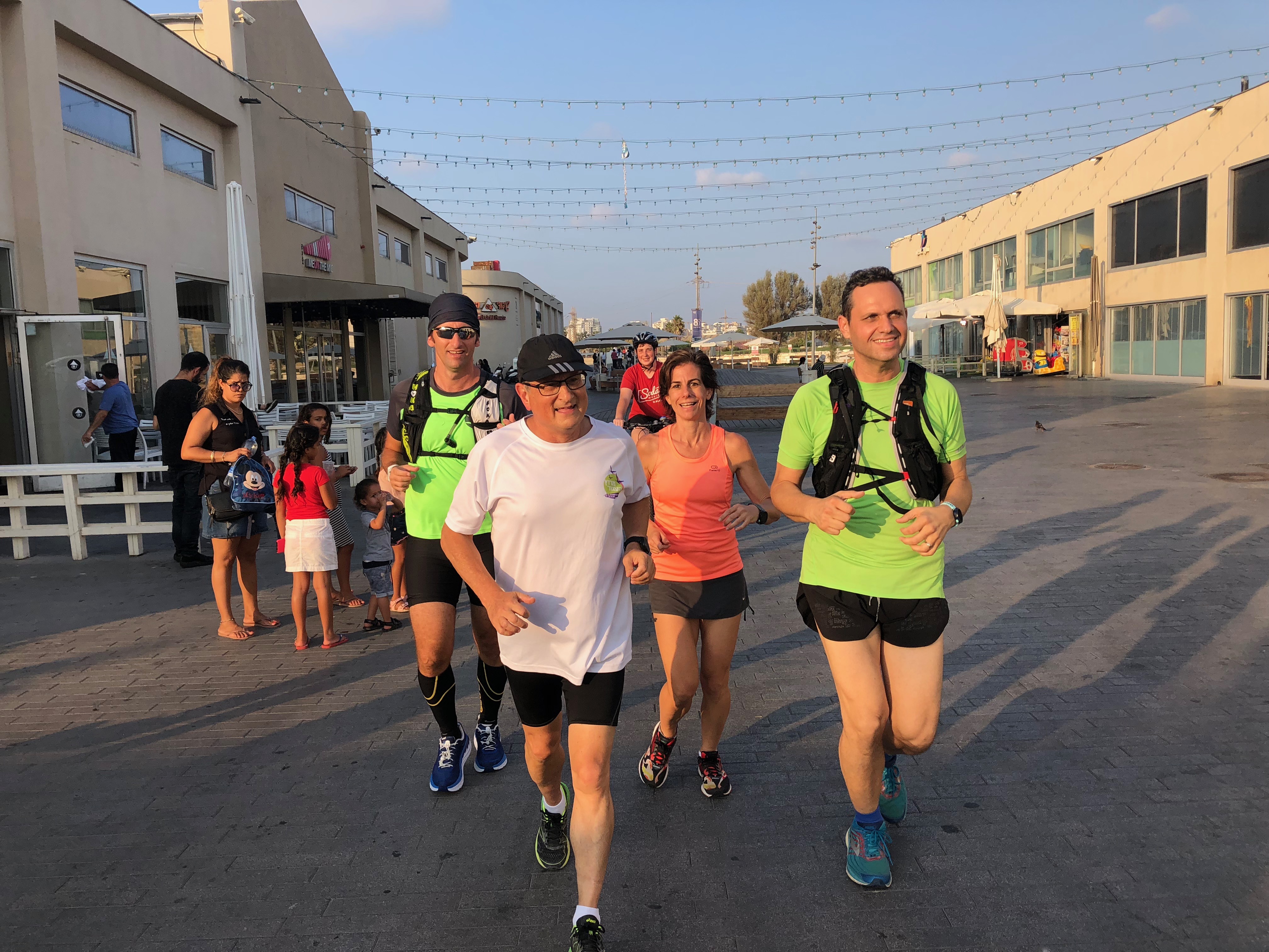 "רצים עם אסף"