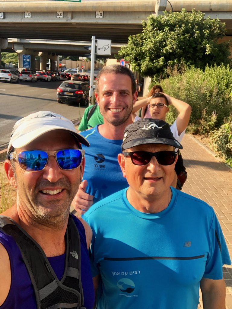 קבוצת ריצה בערב (אחה"צ בקיץ חח) - רצים עם אסף