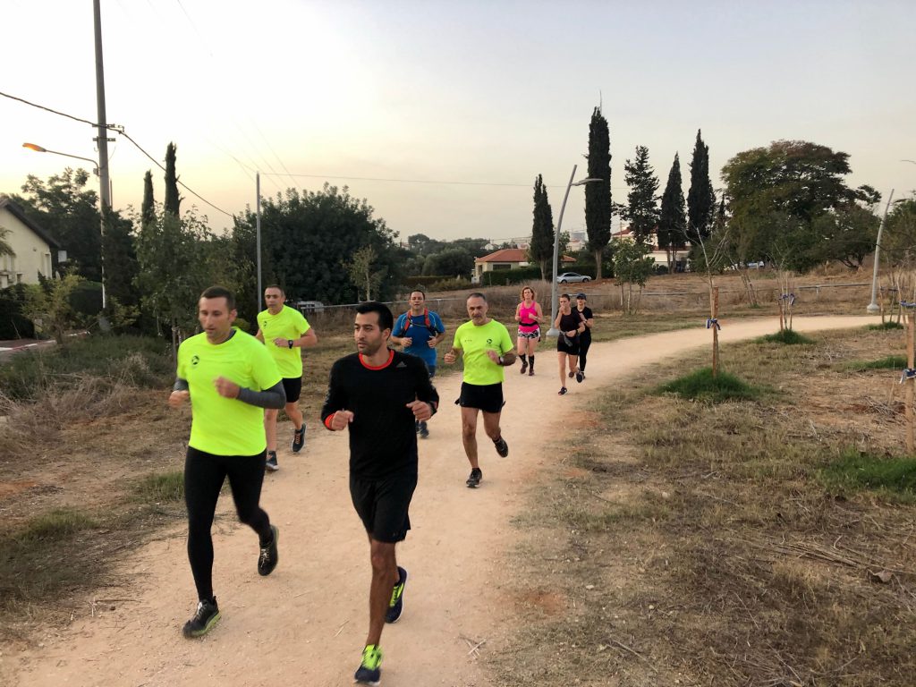 רצים מוקדם בבוקר - הכי כיף בעולם!