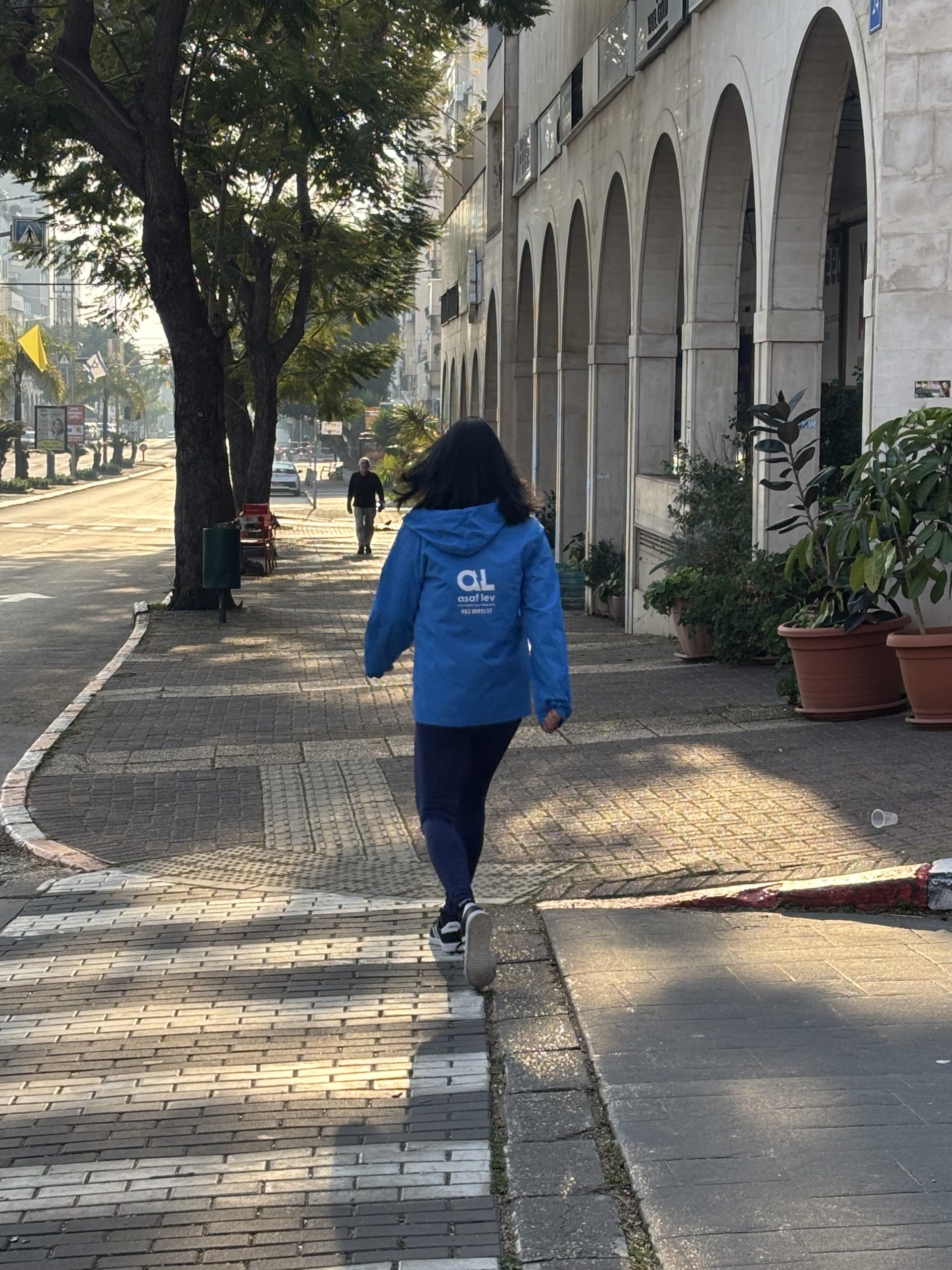 אימוני הליכה אישיים בכפר - סבא: אסף לב - הולכים עם אסף